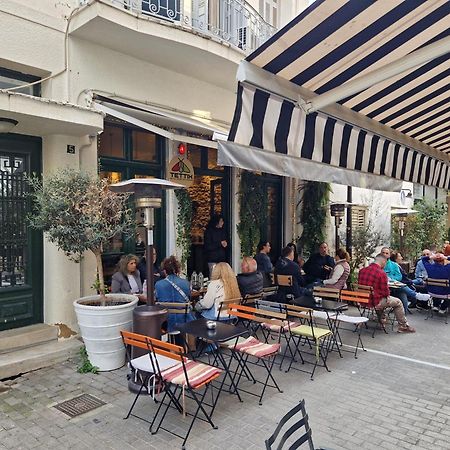 Monastiraki-Psiri, Old Town, 3-Bdr Apt, Sleep 6-10P, Spacious Court Yard 아테네 외부 사진