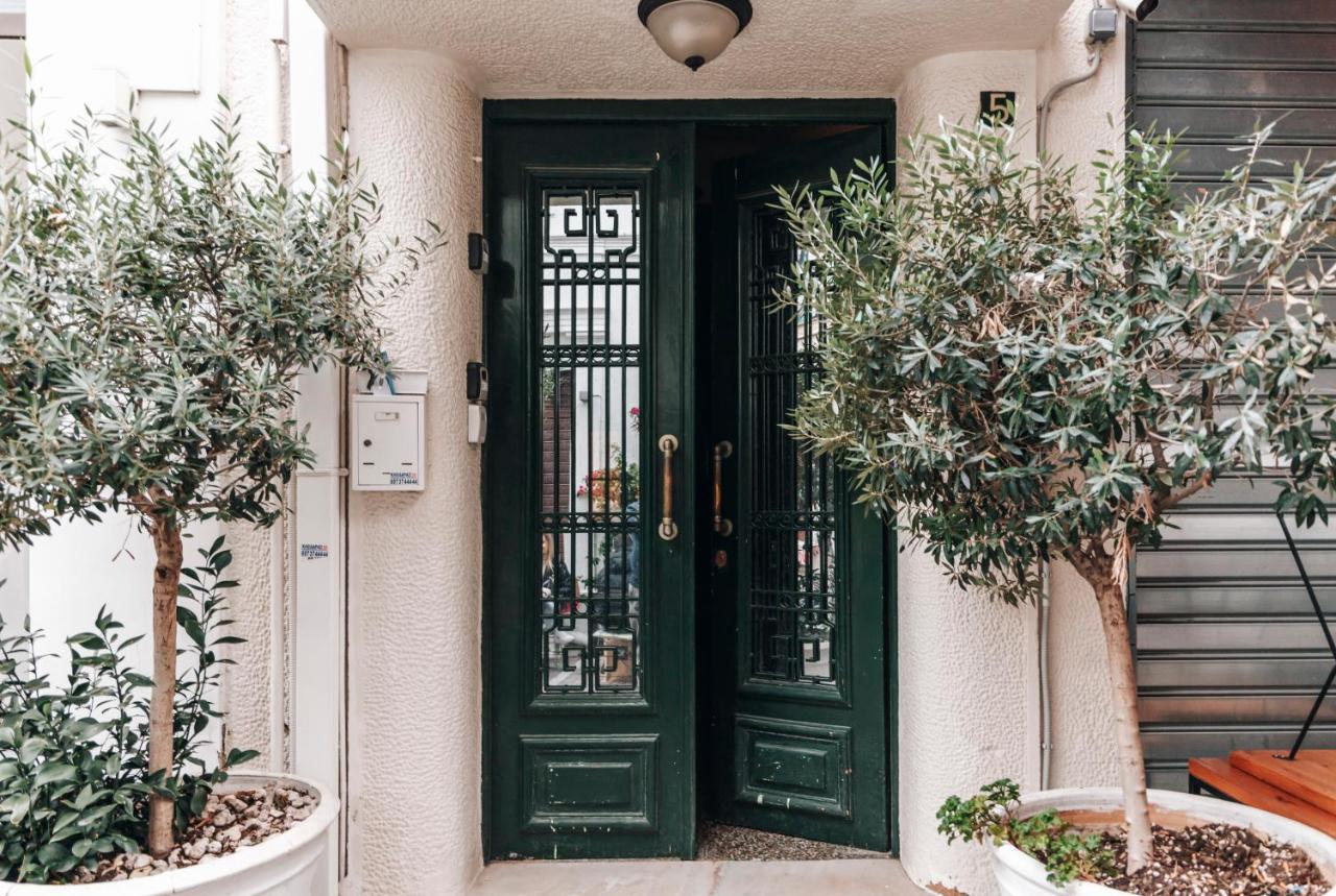 Monastiraki-Psiri, Old Town, 3-Bdr Apt, Sleep 6-10P, Spacious Court Yard 아테네 외부 사진